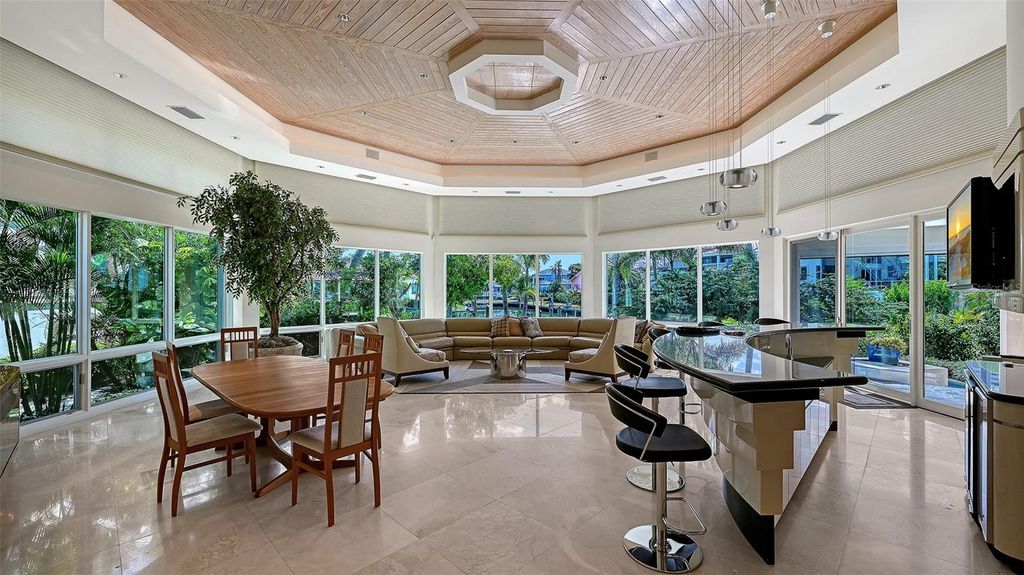 Photo of 510 Harbor Gate Way, Longboat Key, FL 34228 (MLS # A4671696)