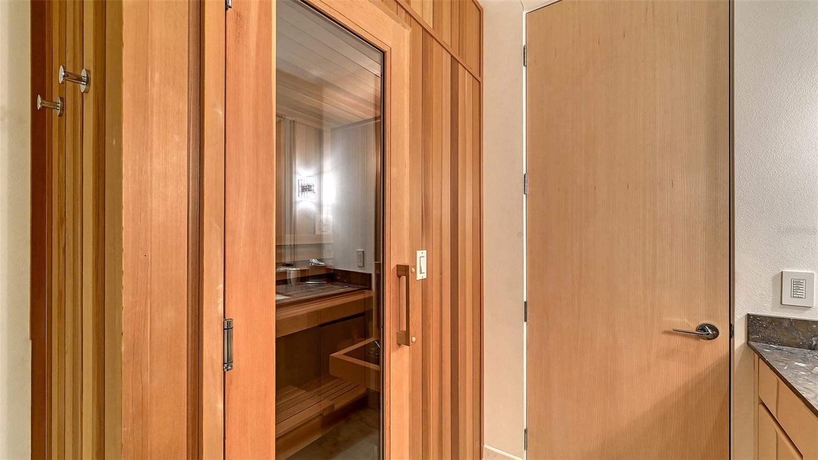 BAY ISLES - Residential