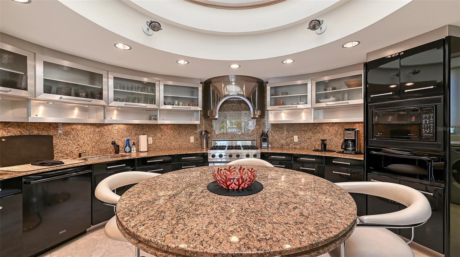 BAY ISLES - Residential