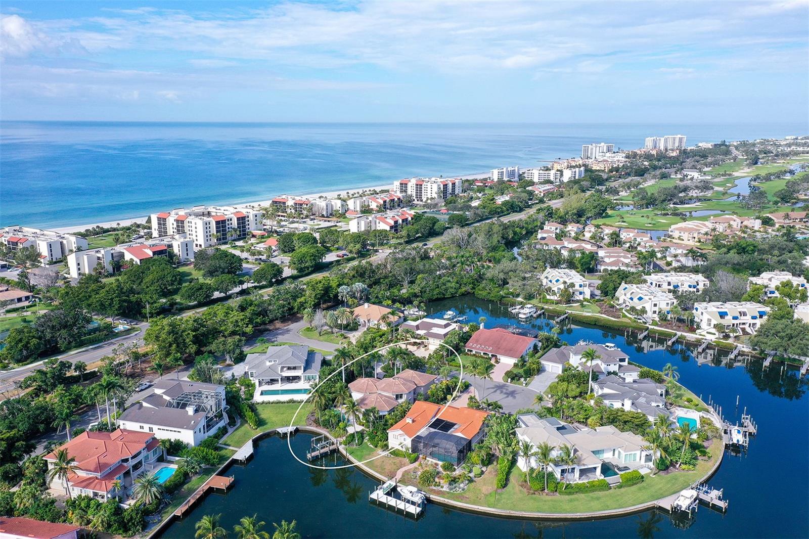 BAY ISLES - Residential