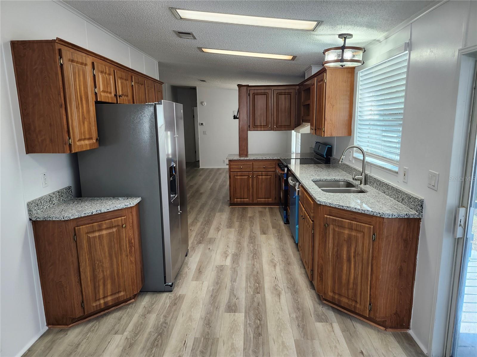 MONTVERDE LAKESIDE DIV - Residential