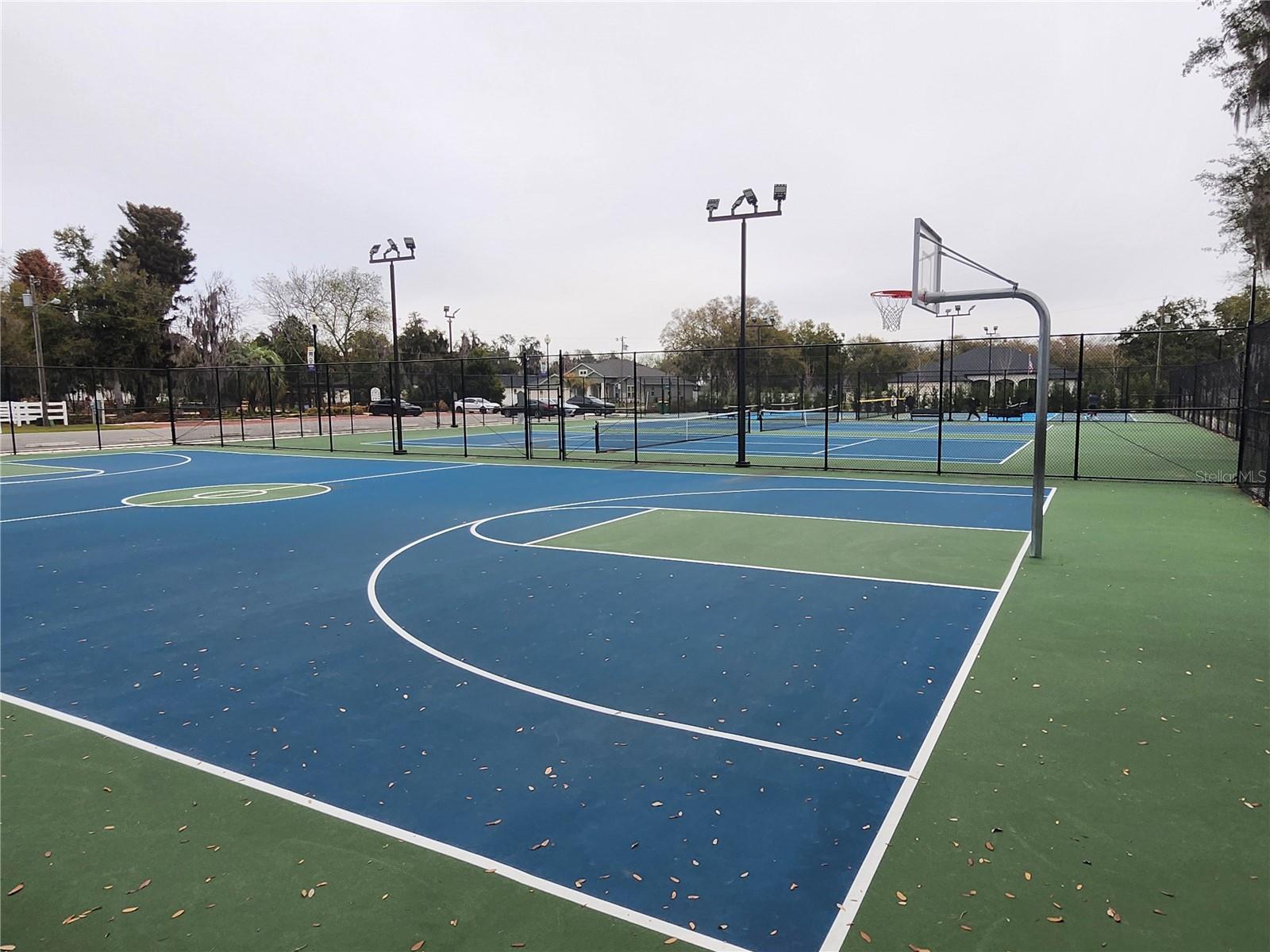 MONTVERDE LAKESIDE DIV - Residential