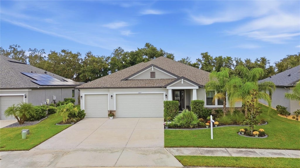 Photo of 12807 Wheatgrass Ct, Parrish, FL 34219 (MLS # A4704836)