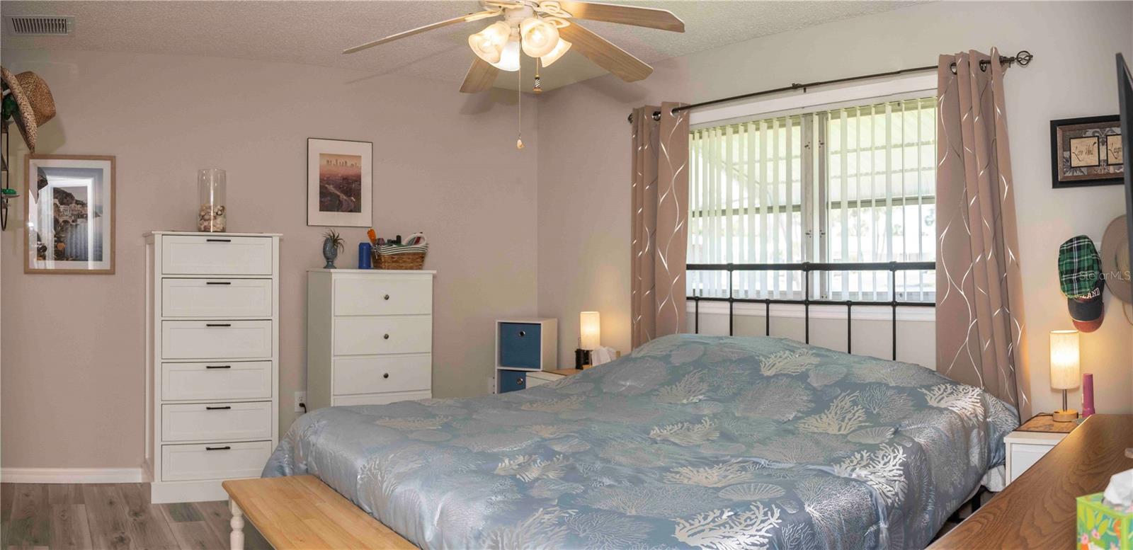 PARKWAY VILLAS - Residential