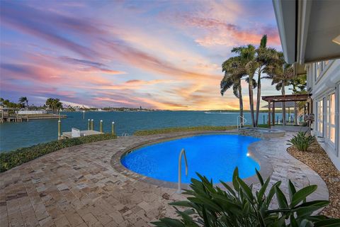 Photo of 892 Harbor Island, Clearwater Beach, FL 33767 (MLS # TB8378541) Photo of 892 Harbor Island, Clearwater Beach, FL 33767 (MLS # TB8378541)