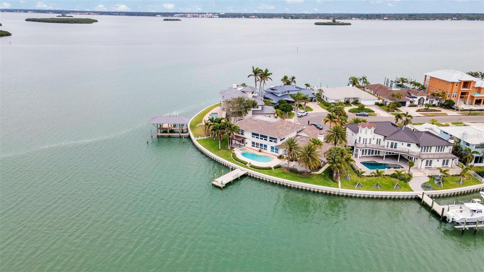 ISLAND ESTATE OF CLEARWATER UNITS 6D 7A 7C - Residential