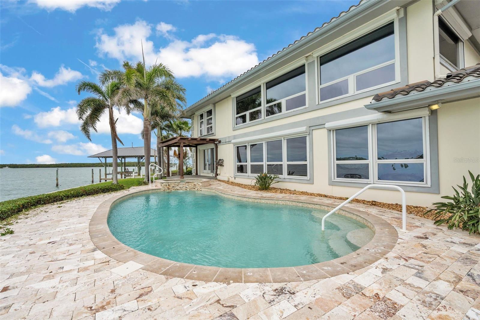 ISLAND ESTATE OF CLEARWATER UNITS 6D 7A 7C - Residential