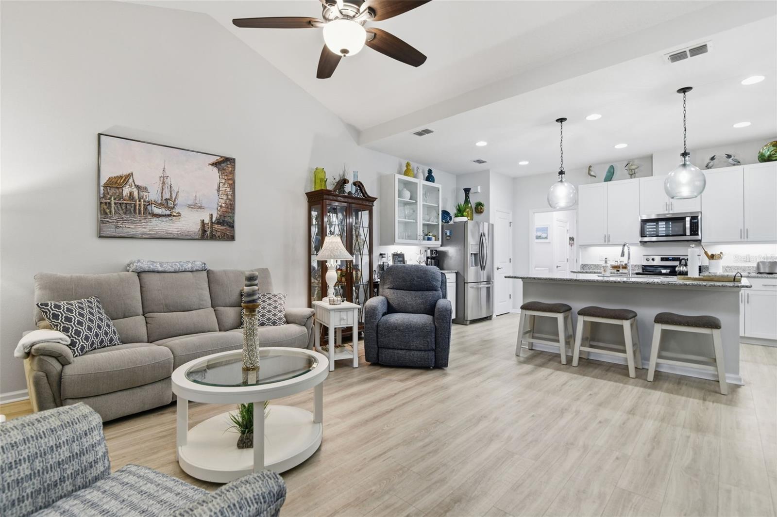 LATITUDE/DAYTONA BEACH PH 5 - Residential