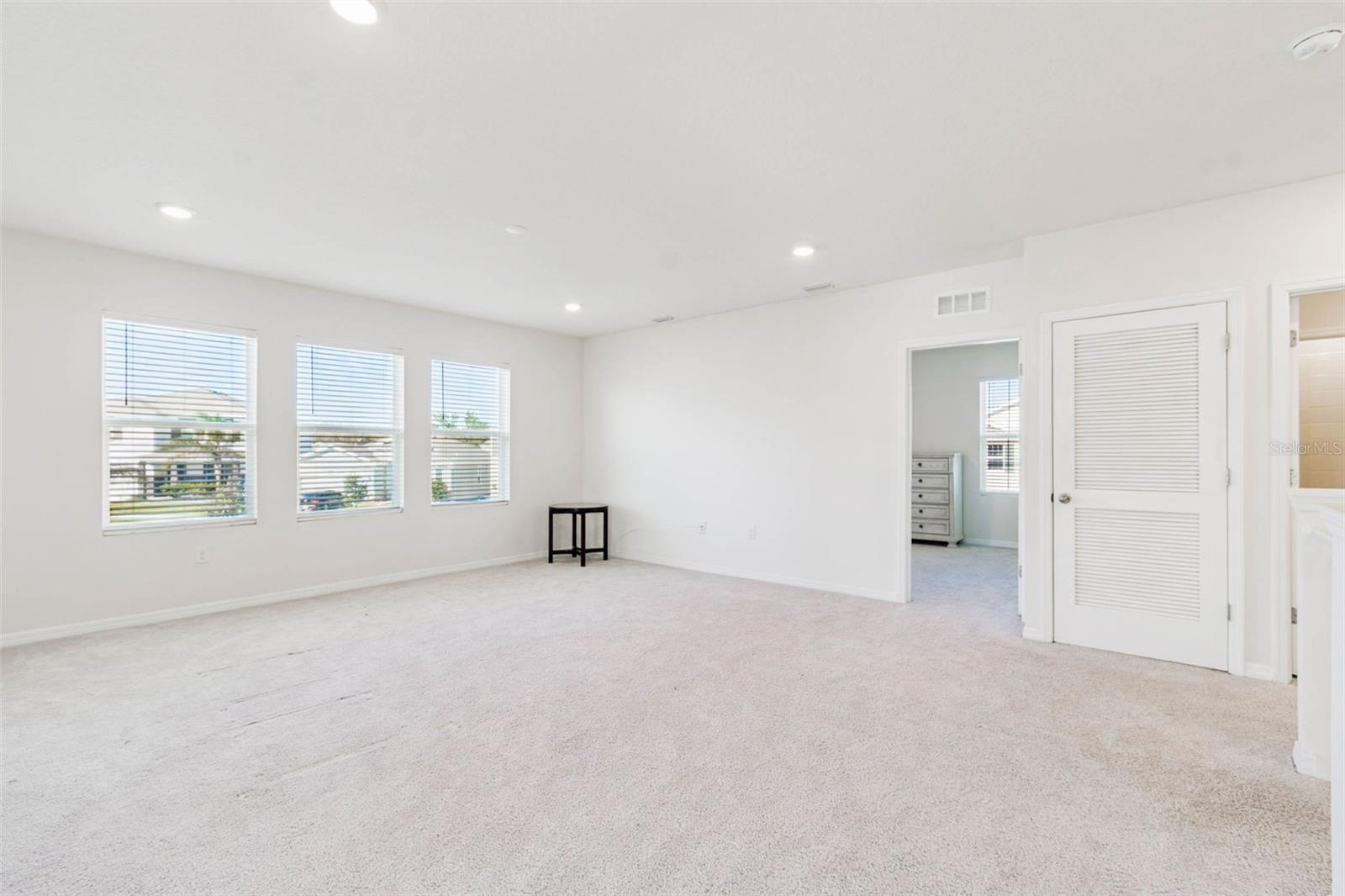 MIRADA PRCL 19-2 - Residential Lease