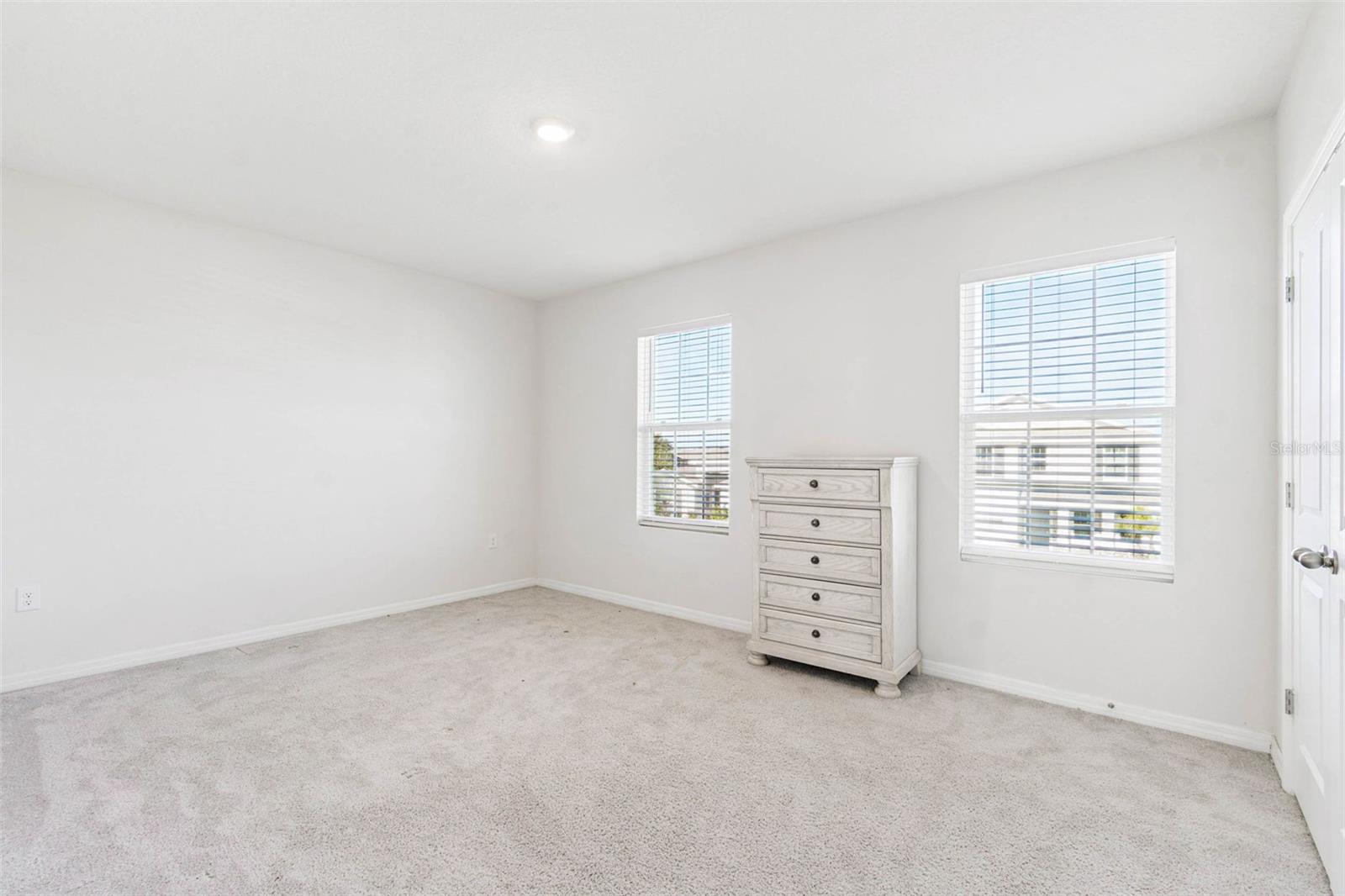 MIRADA PRCL 19-2 - Residential Lease