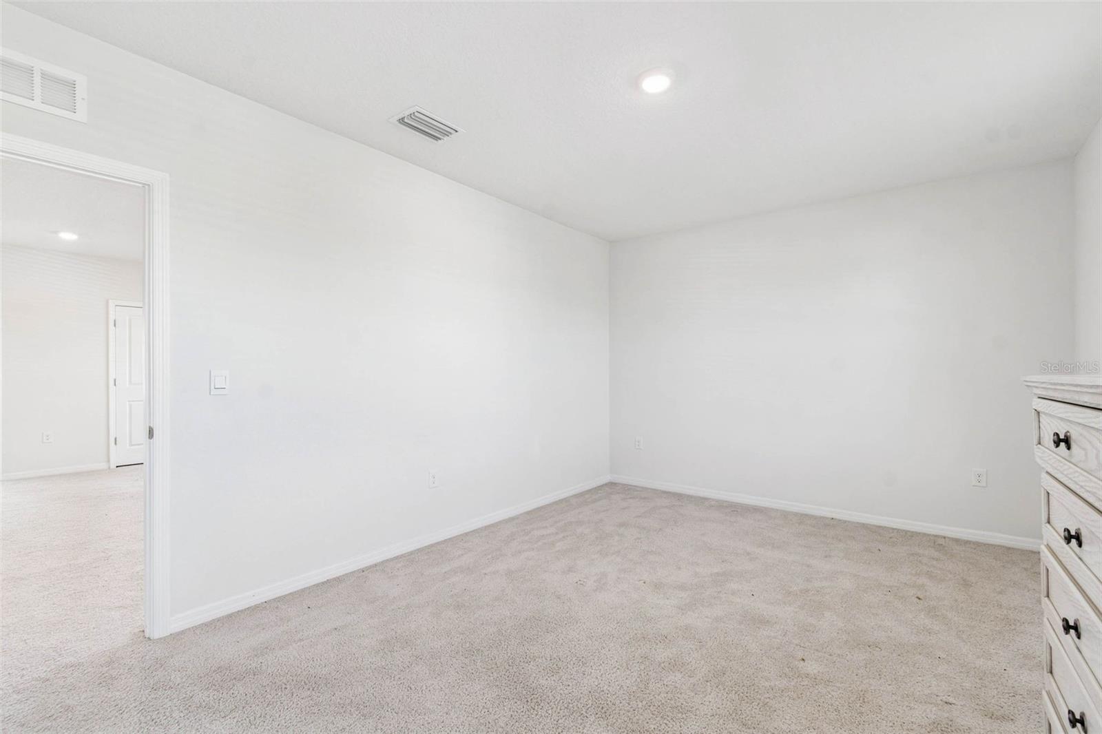 MIRADA PRCL 19-2 - Residential Lease