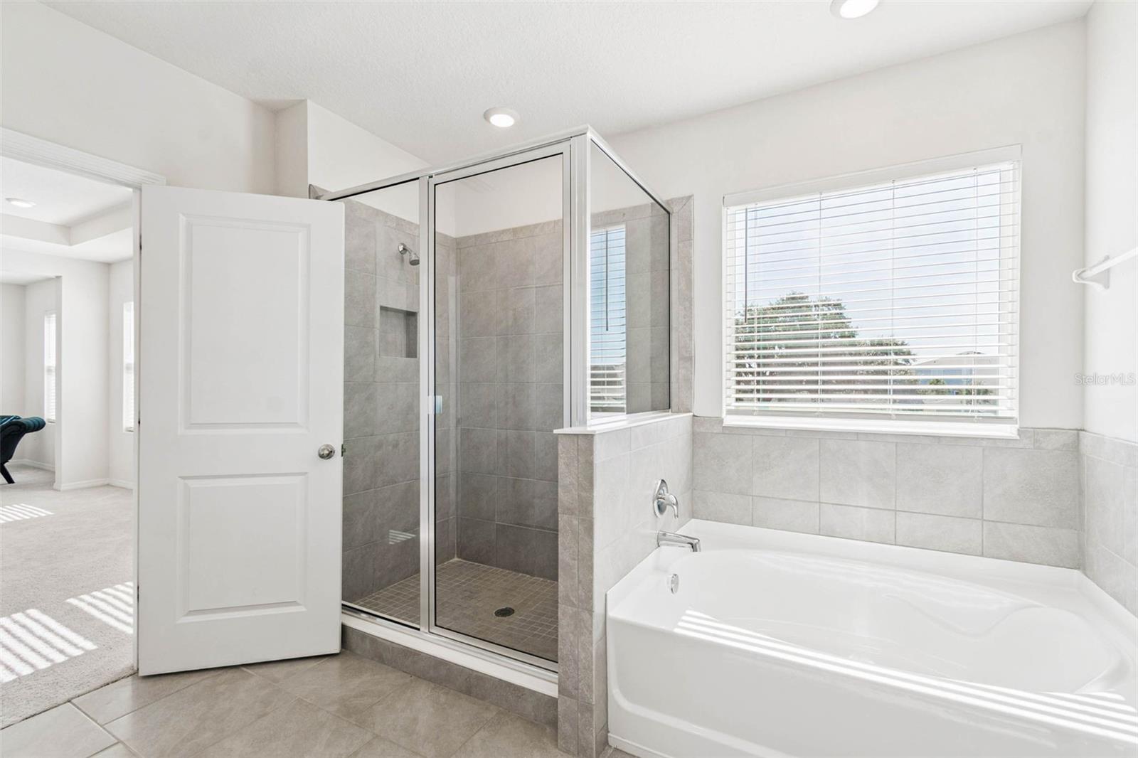 MIRADA PRCL 19-2 - Residential Lease