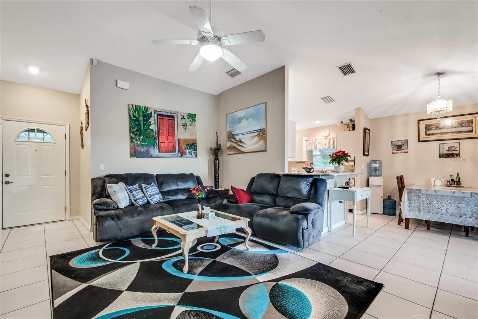 ALOHA GARDENS - Residential