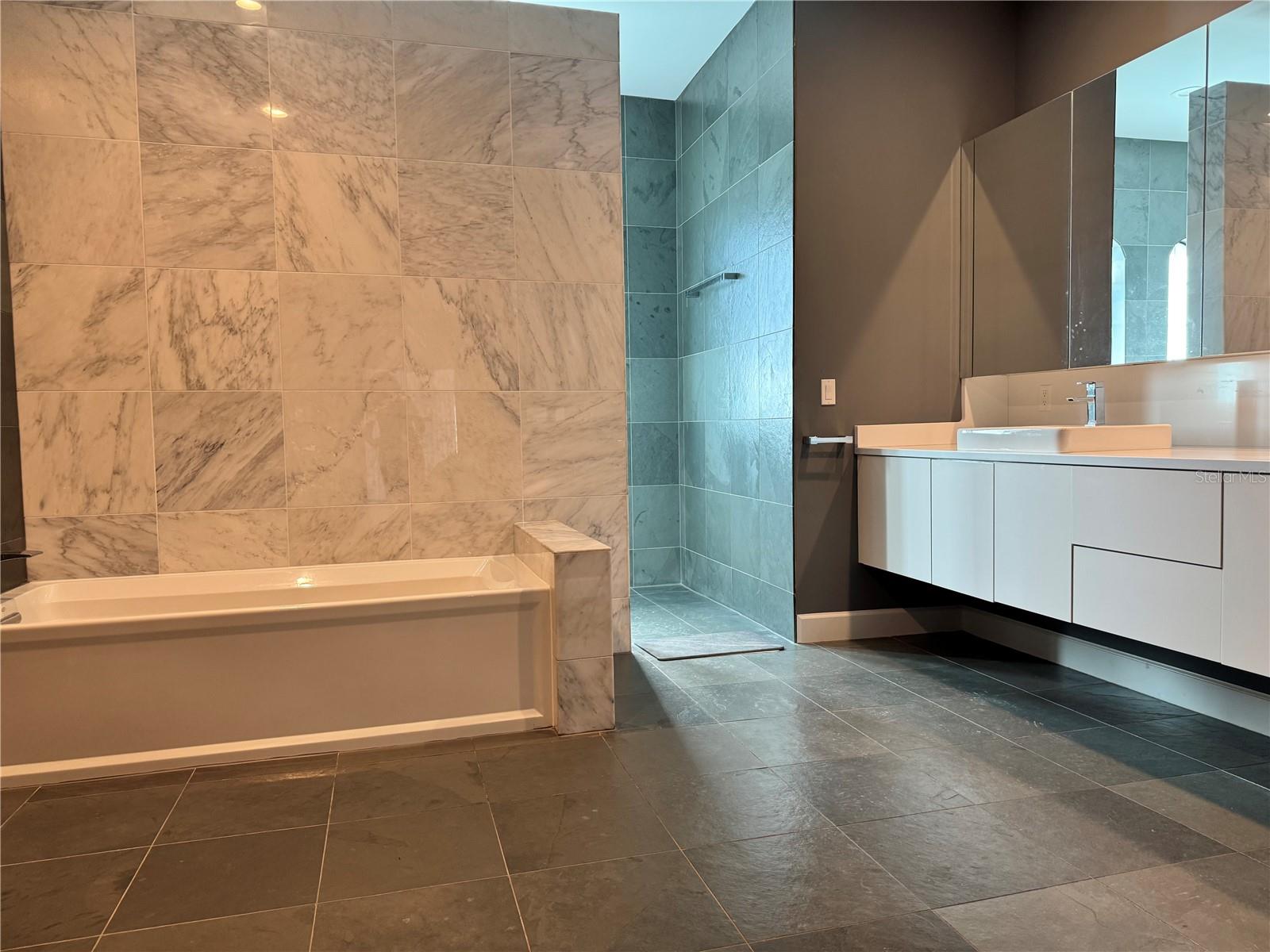 STONEBRIDGE SOUTH SUB - Residential