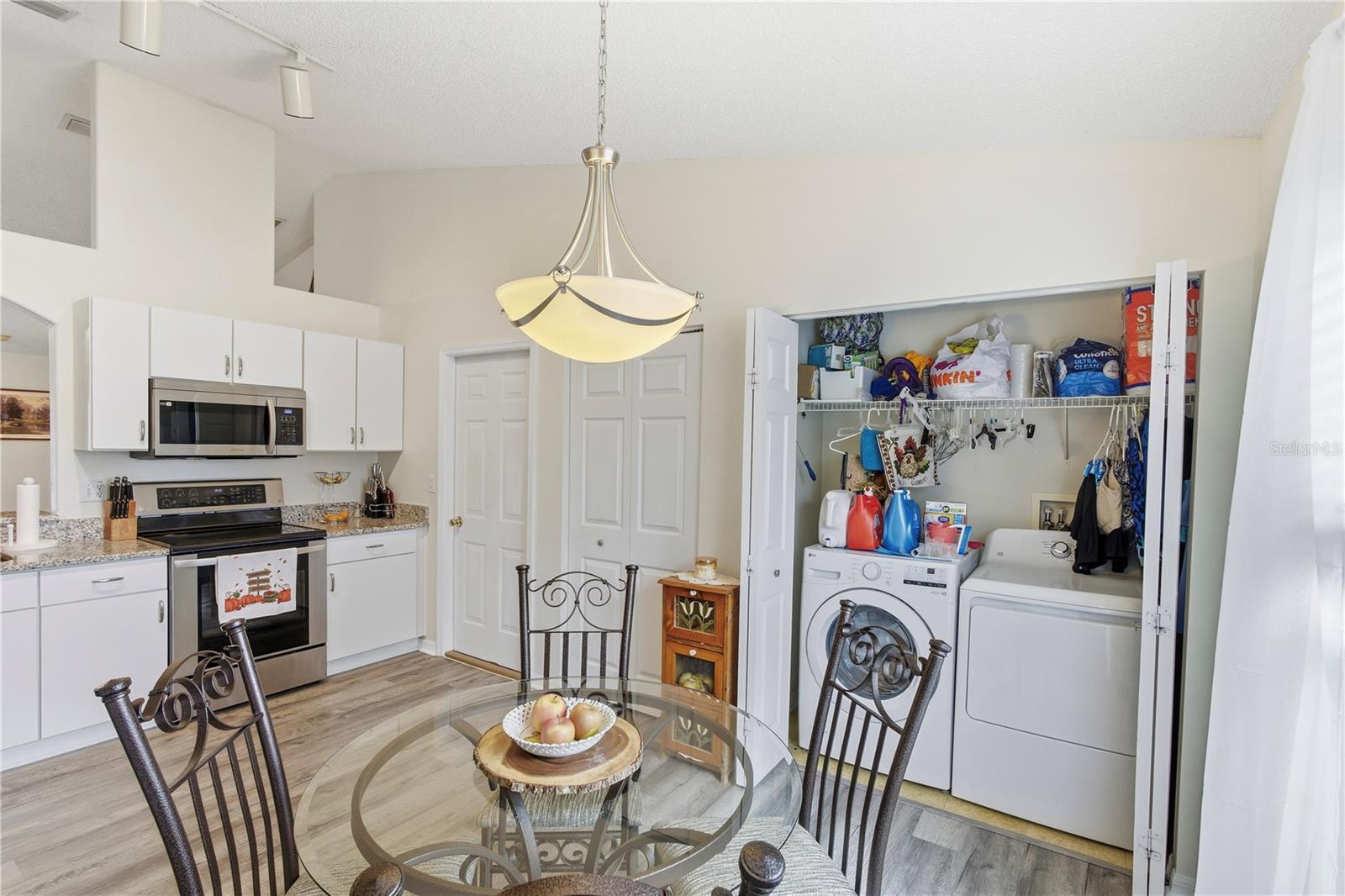 PALM HARBOR - Residential Lease