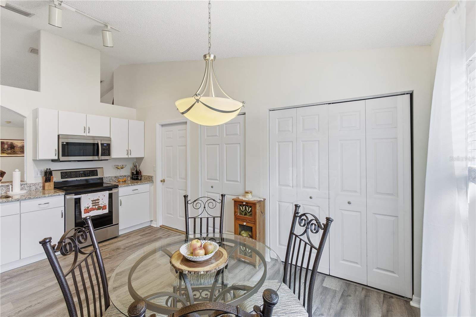 PALM HARBOR - Residential Lease