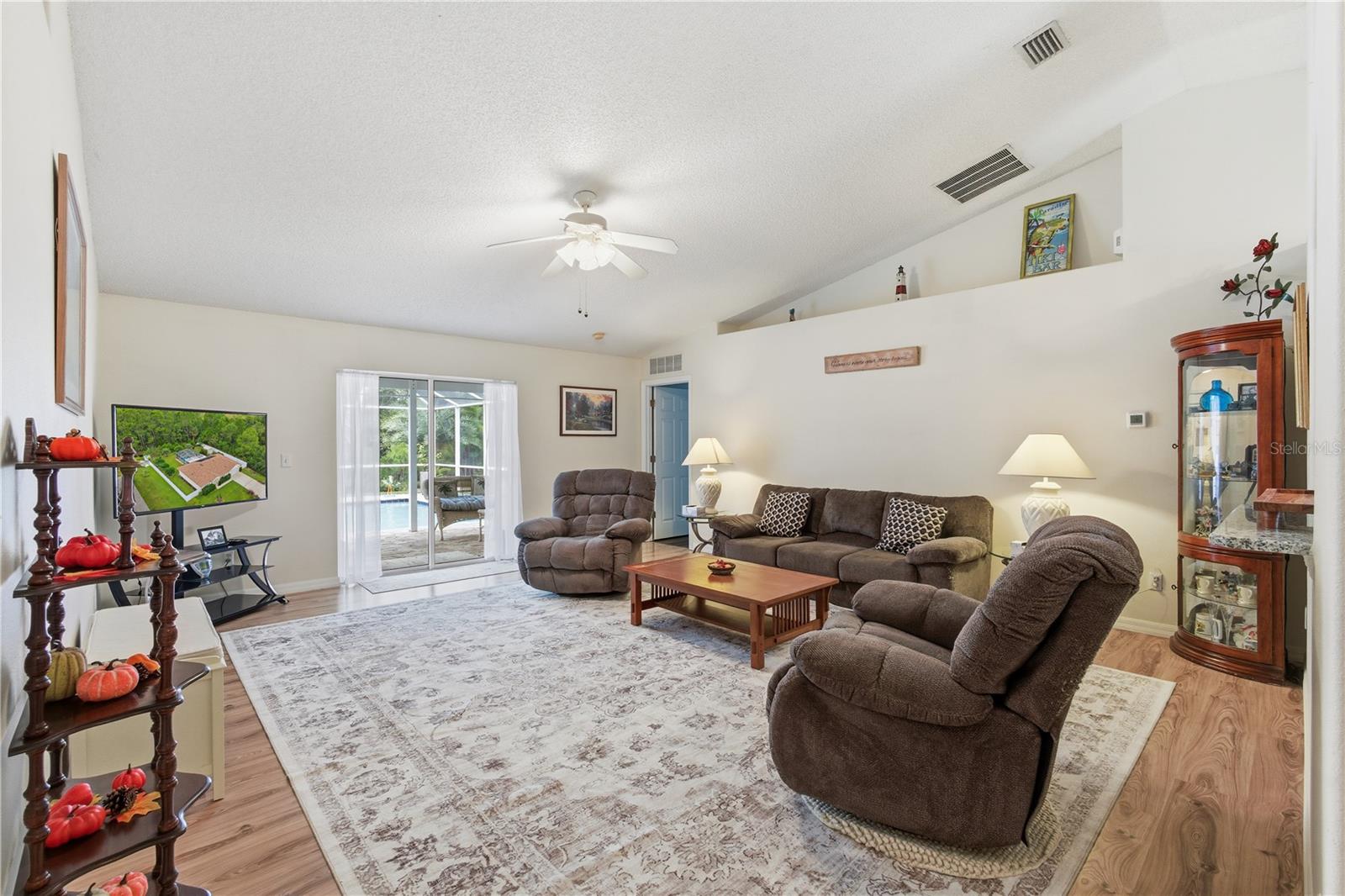 PALM HARBOR - Residential Lease