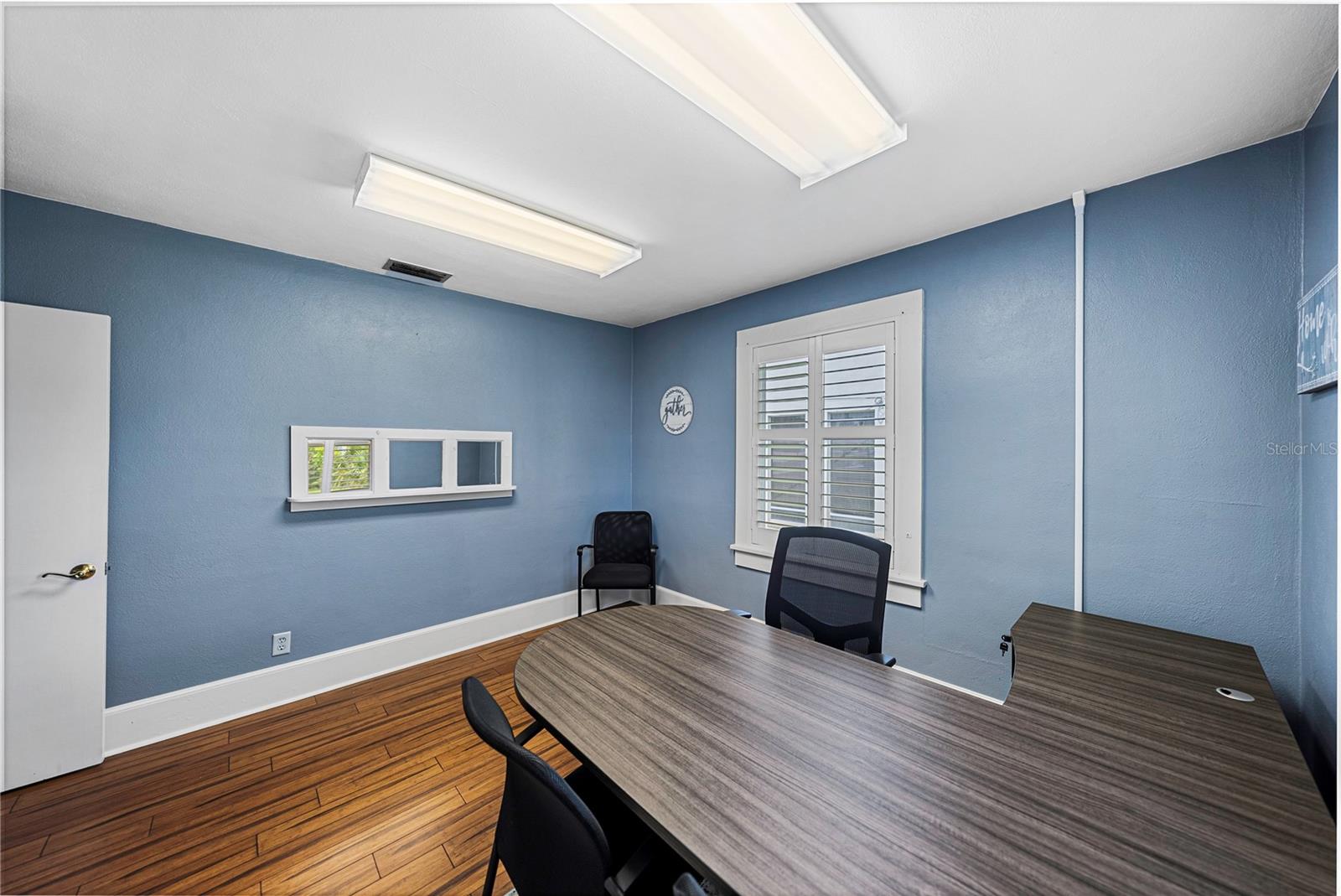 PASCO SUB - Commercial Lease