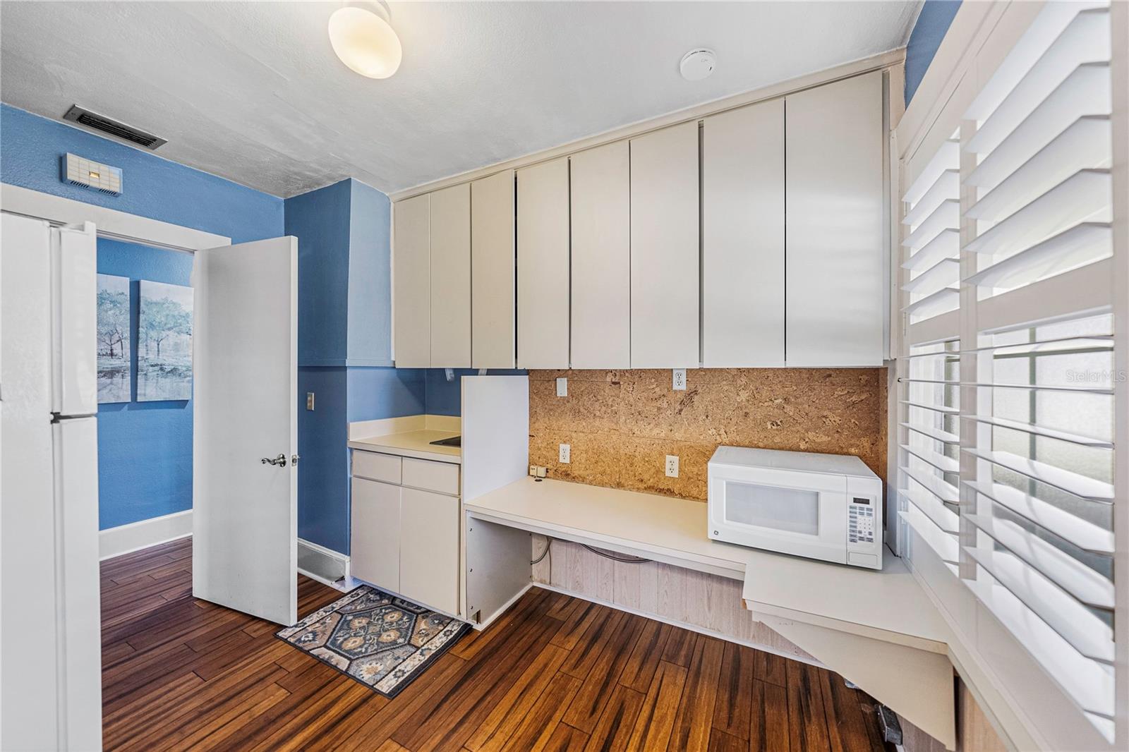 PASCO SUB - Commercial Lease