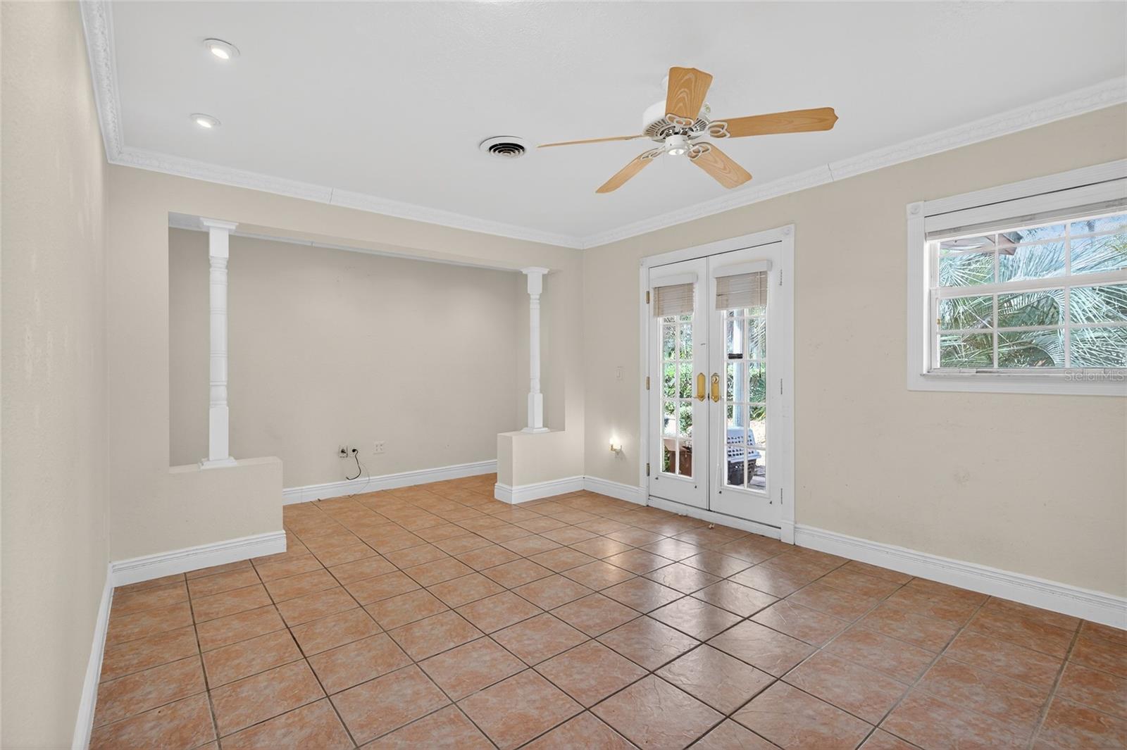 FORE ACRES FIRST ADD - Residential