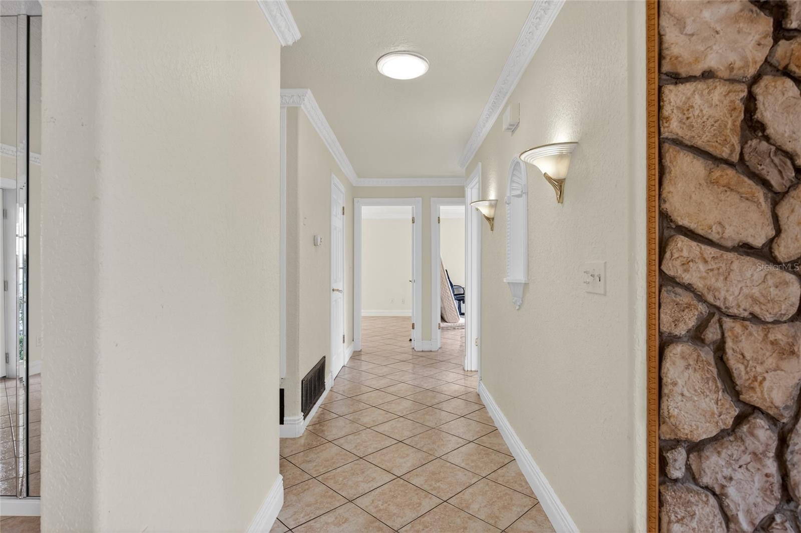 FORE ACRES FIRST ADD - Residential