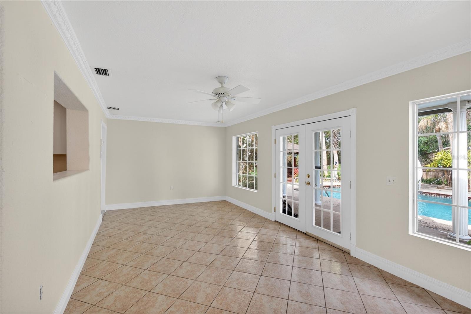 FORE ACRES FIRST ADD - Residential