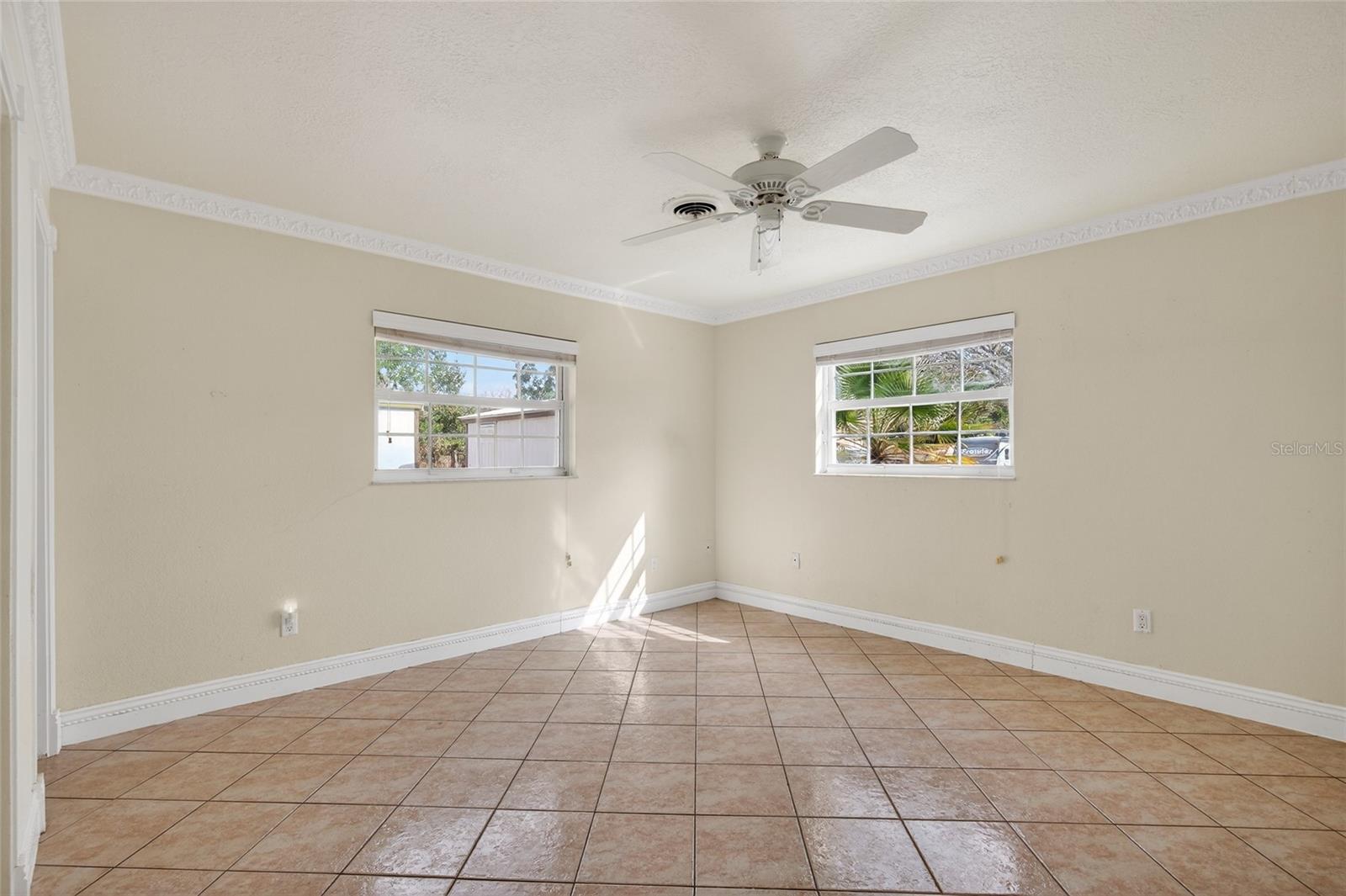 FORE ACRES FIRST ADD - Residential