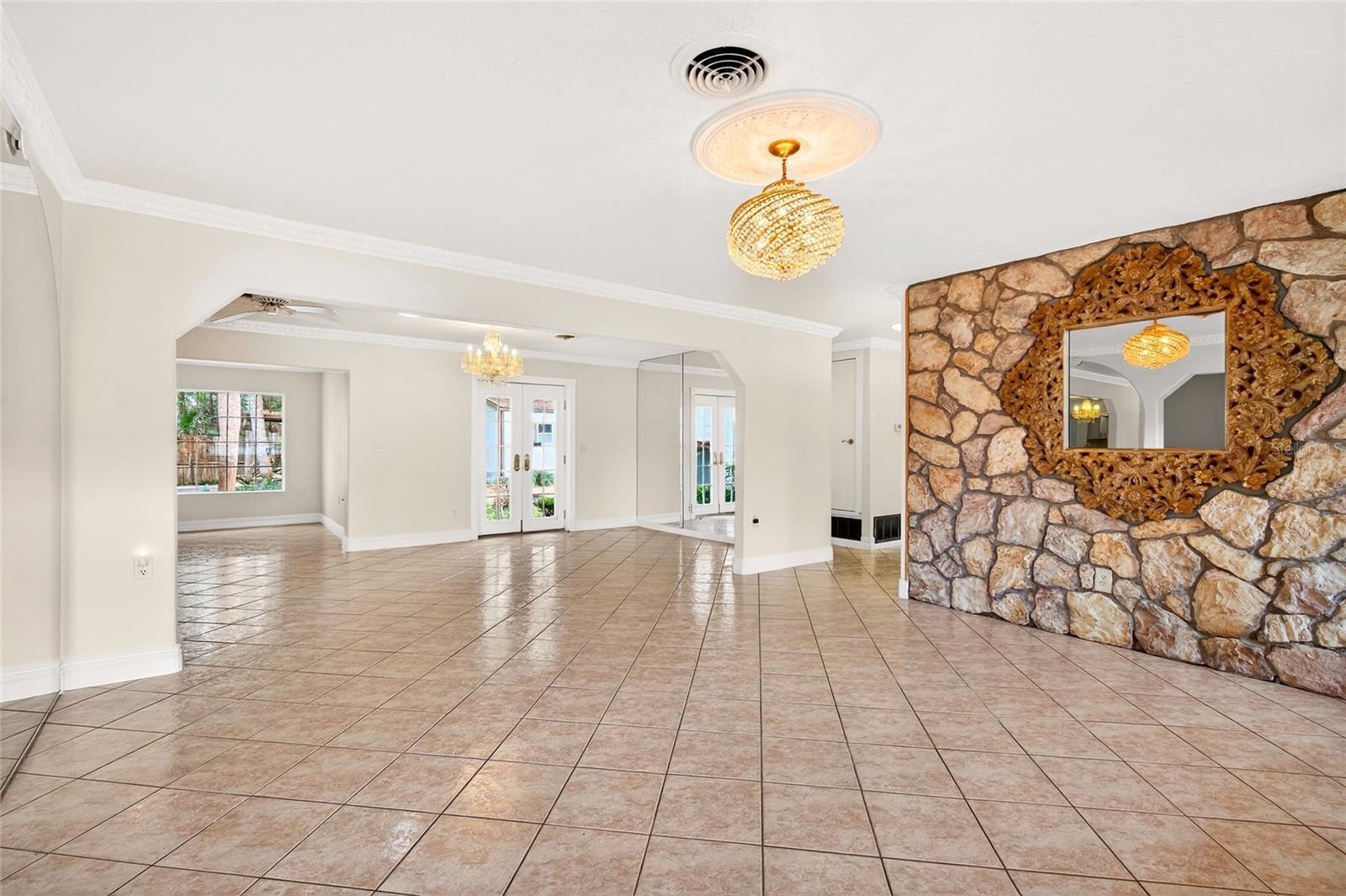 FORE ACRES FIRST ADD - Residential