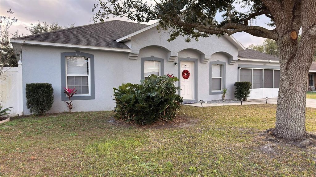 Photo of 627 Fisher Court, Kissimmee, FL 34759 (MLS # O6374395)