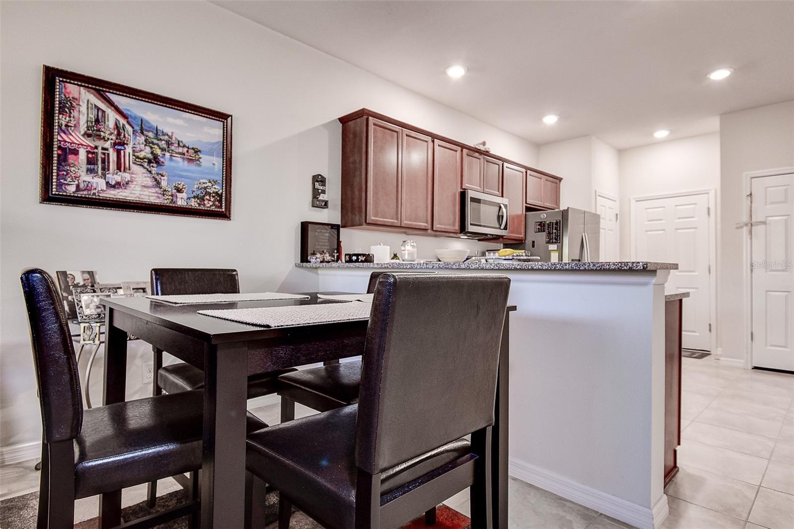 REGO PALMS - Residential