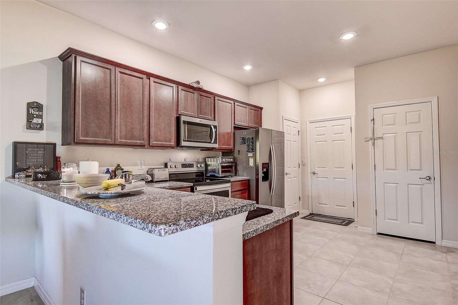 REGO PALMS - Residential