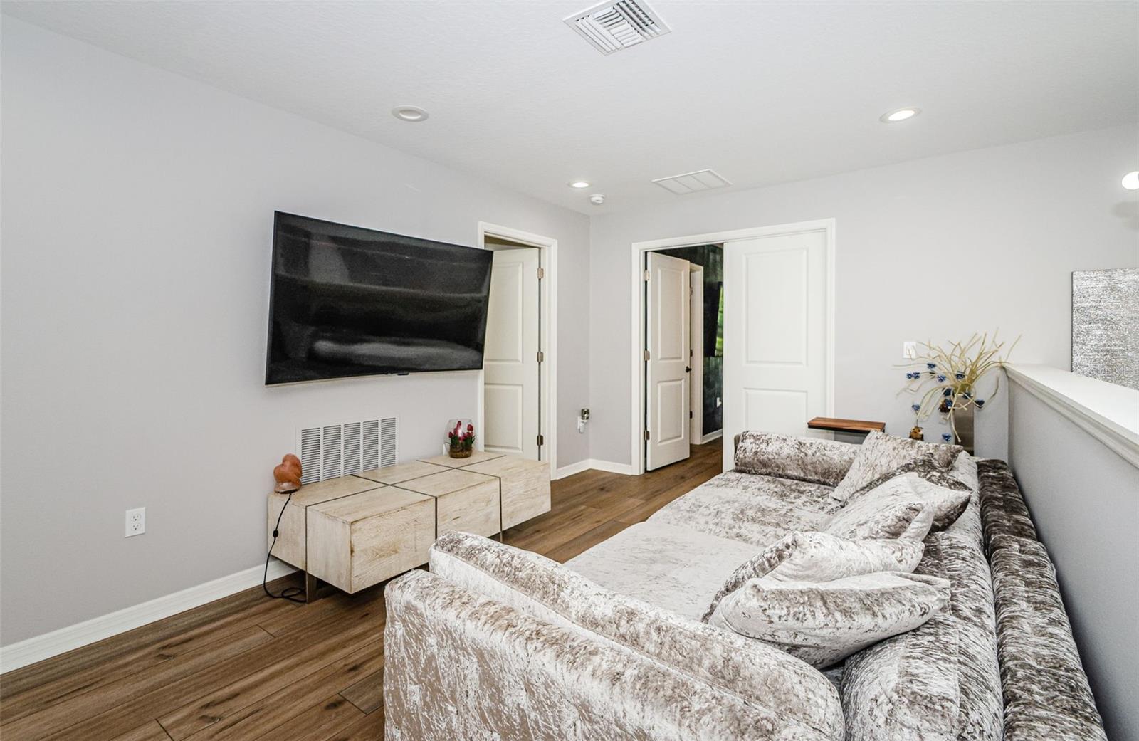 RIVERWALK PRESERVE - Residential