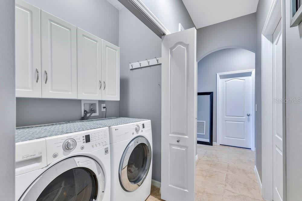 ENCLAVE/MOSS PARK PH 02B - Residential