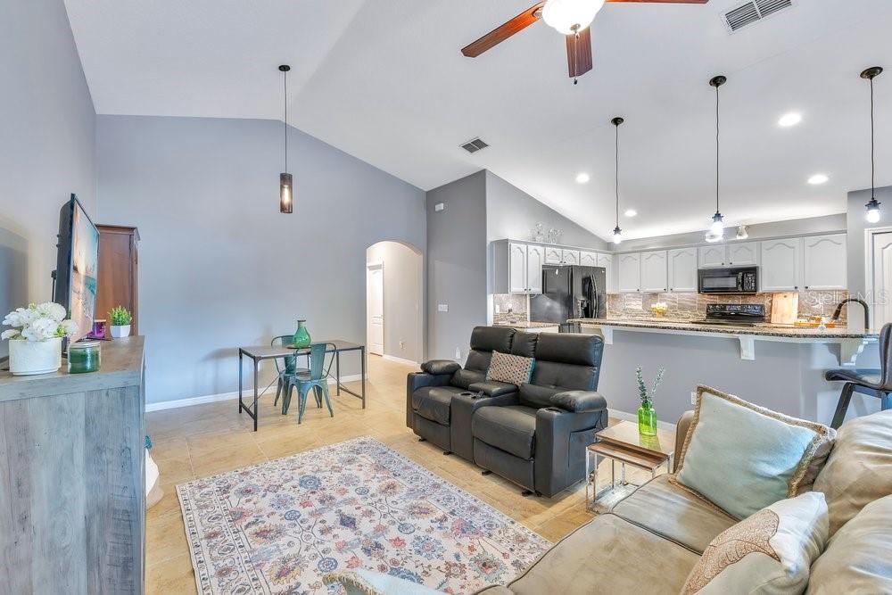 ENCLAVE/MOSS PARK PH 02B - Residential