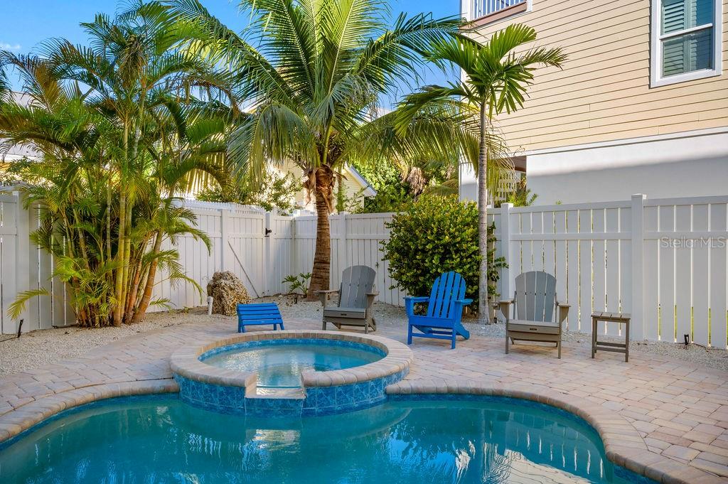 SHORE ACRES 1ST ADD - Residential