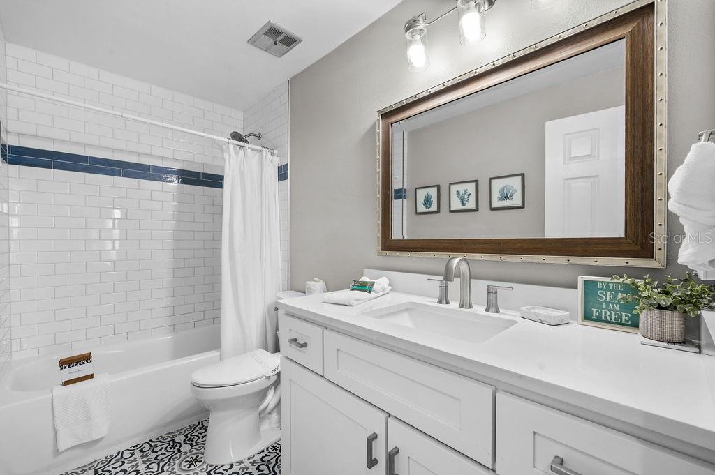 SHORE ACRES 1ST ADD - Residential