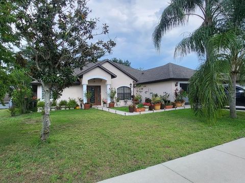 4471 MARSH HARBOR DRIVE TAVARES FL 32778
