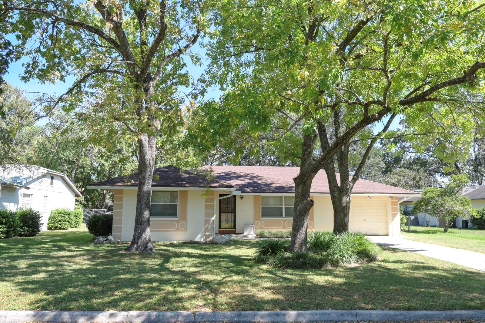 WESTWOOD - Residential