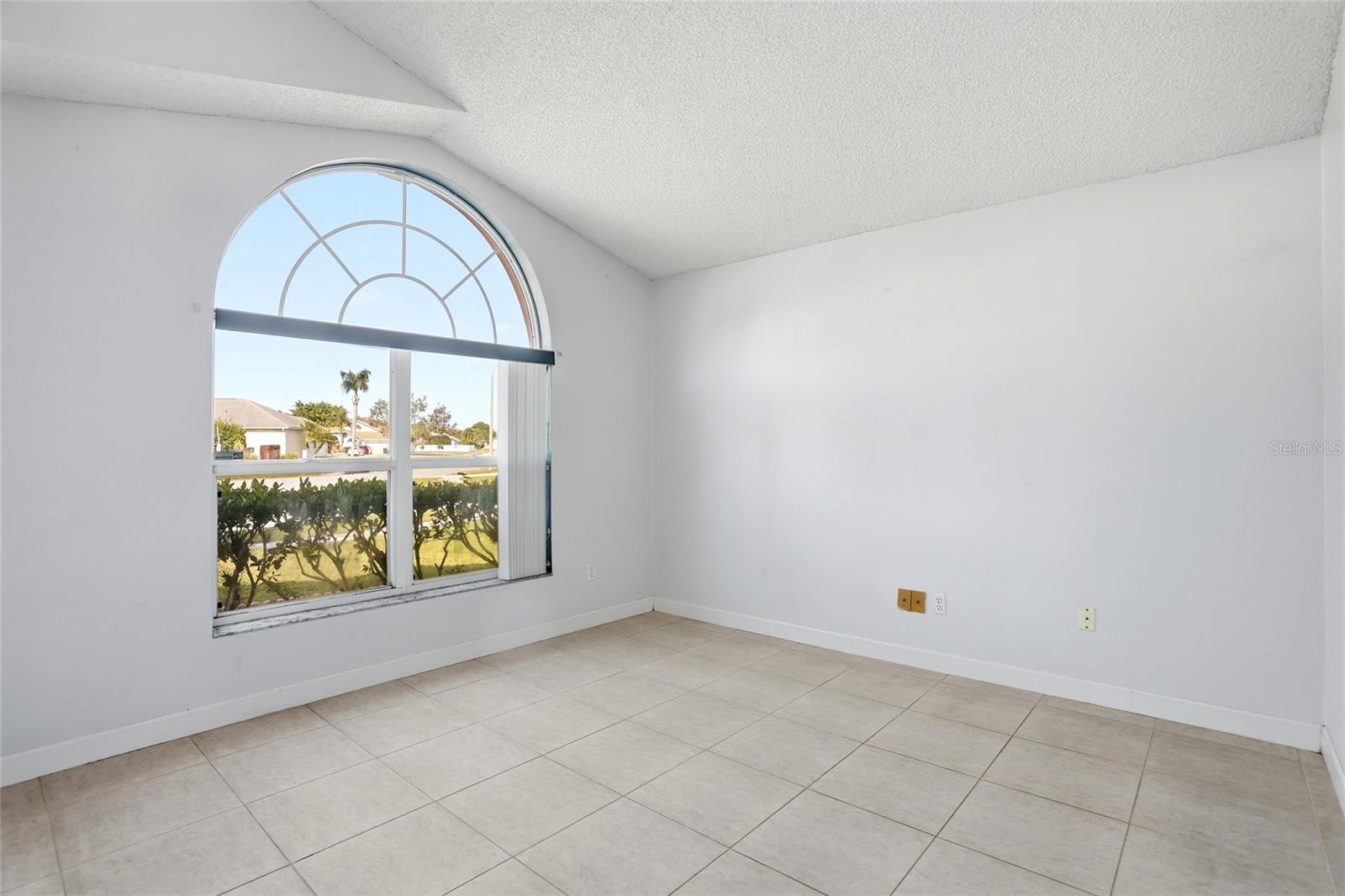 DEER CREEK VILLAGE SEC 06 - Residential Lease