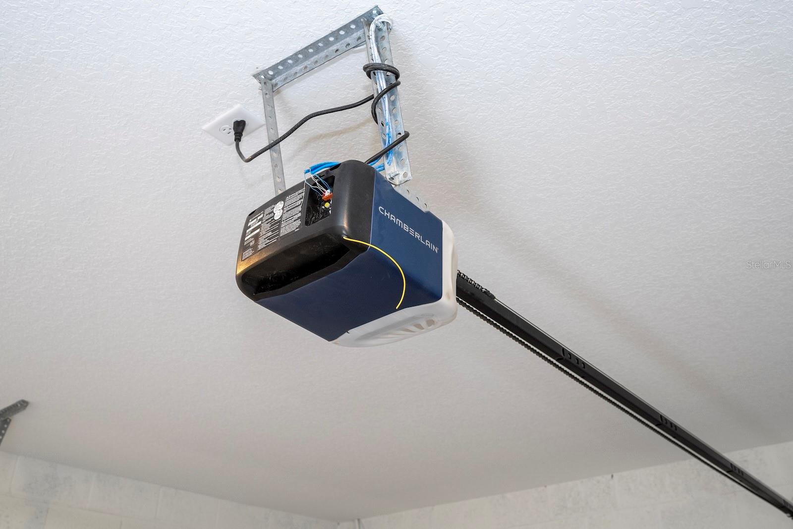 MARION OAKS UN NINE - Residential