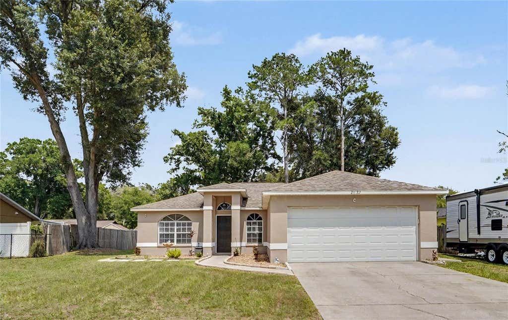 Photo of 2632 Glenview Dr, Land O Lakes, FL 34639 (MLS # TB8521921)