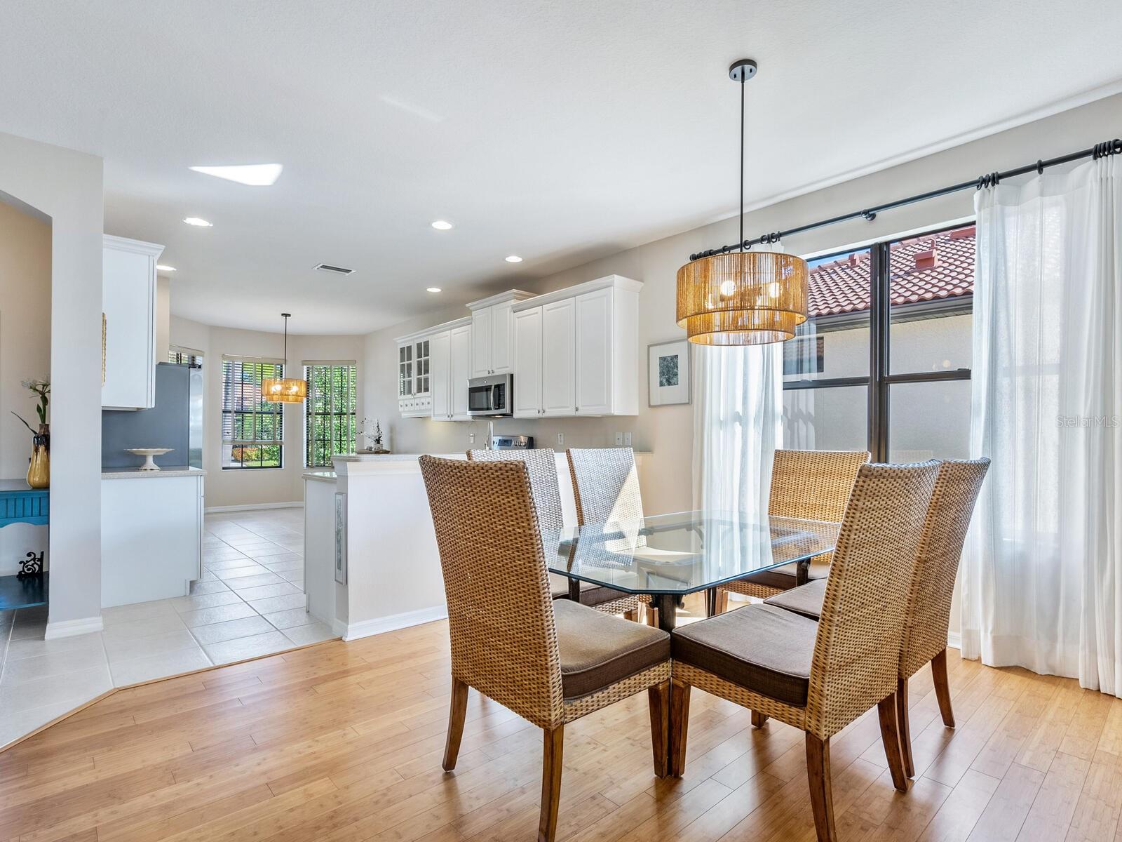 VENETIAN FALLS PH 1 - Residential