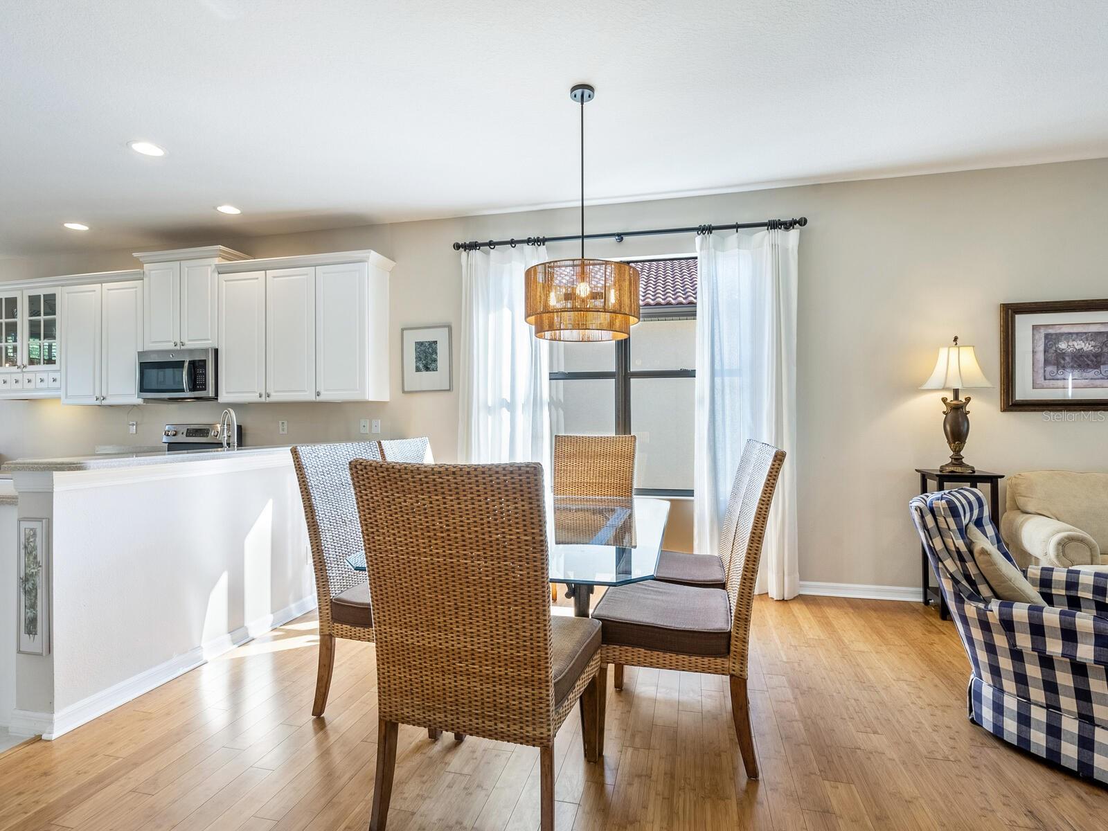 VENETIAN FALLS PH 1 - Residential