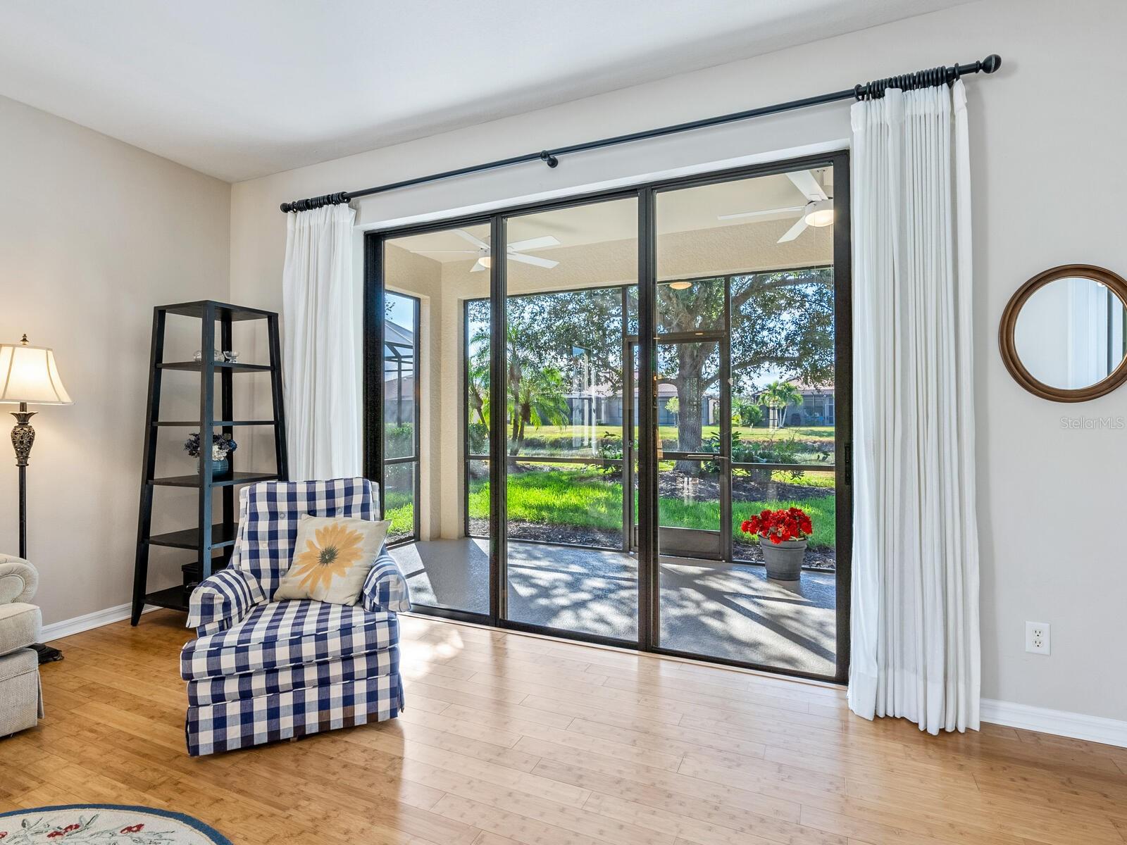 VENETIAN FALLS PH 1 - Residential