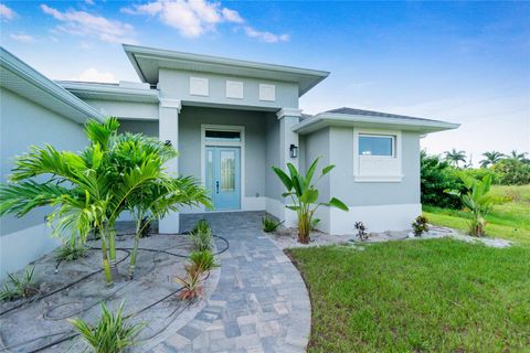 A home in PORT CHARLOTTE