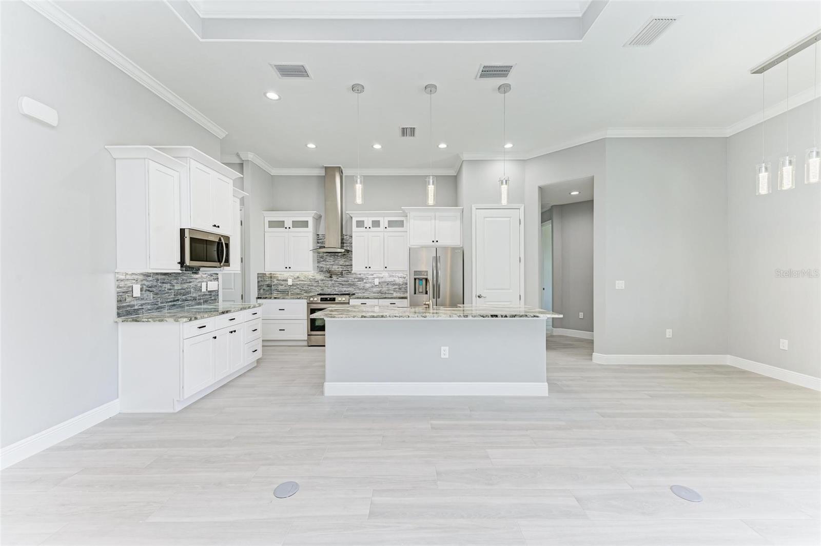 9293 PANAMA CIRCLE