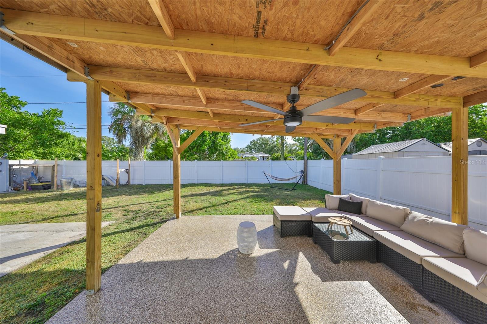 CRESTRIDGE 3RD ADD - Residential