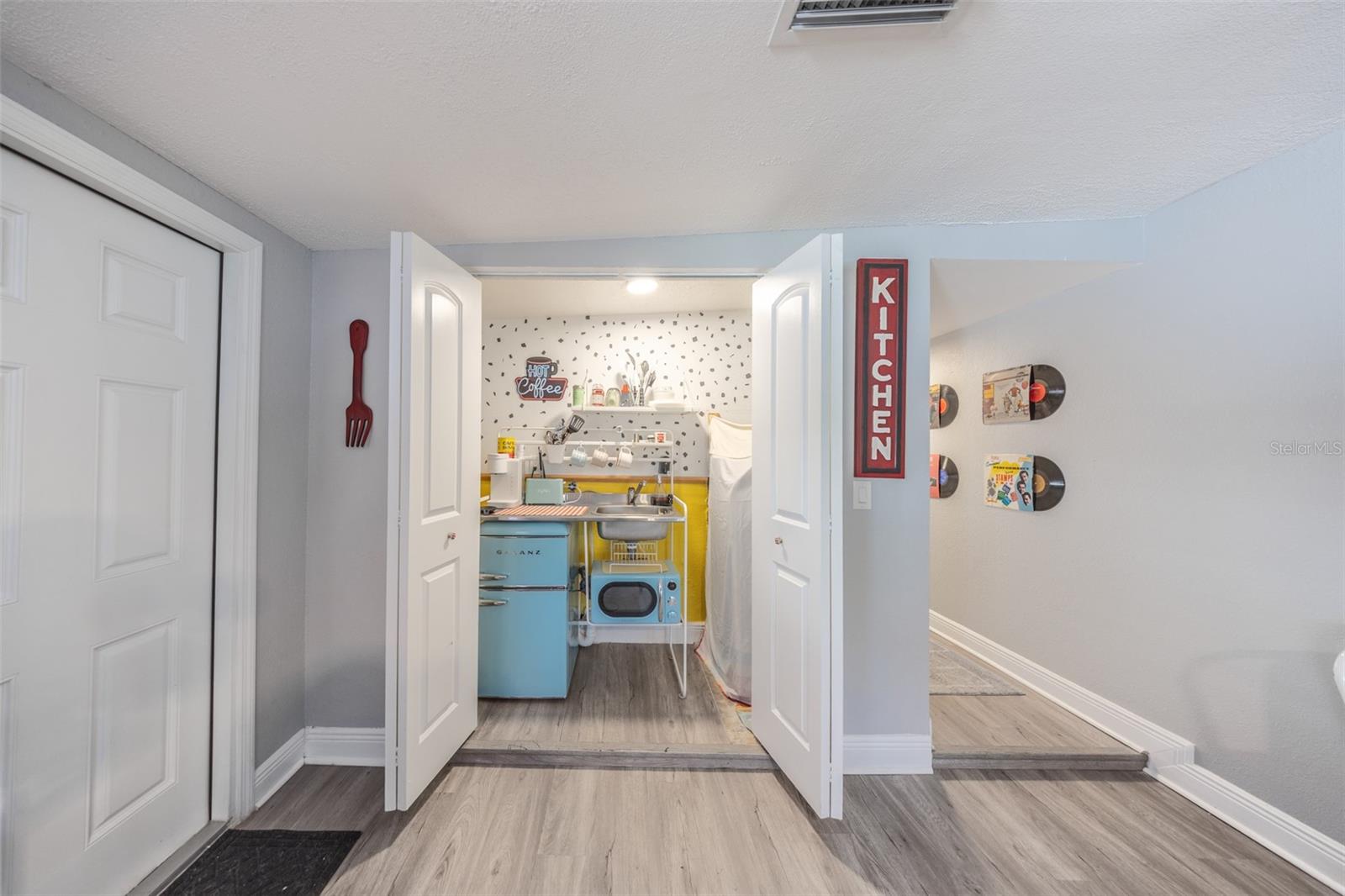 CRESTRIDGE 3RD ADD - Residential