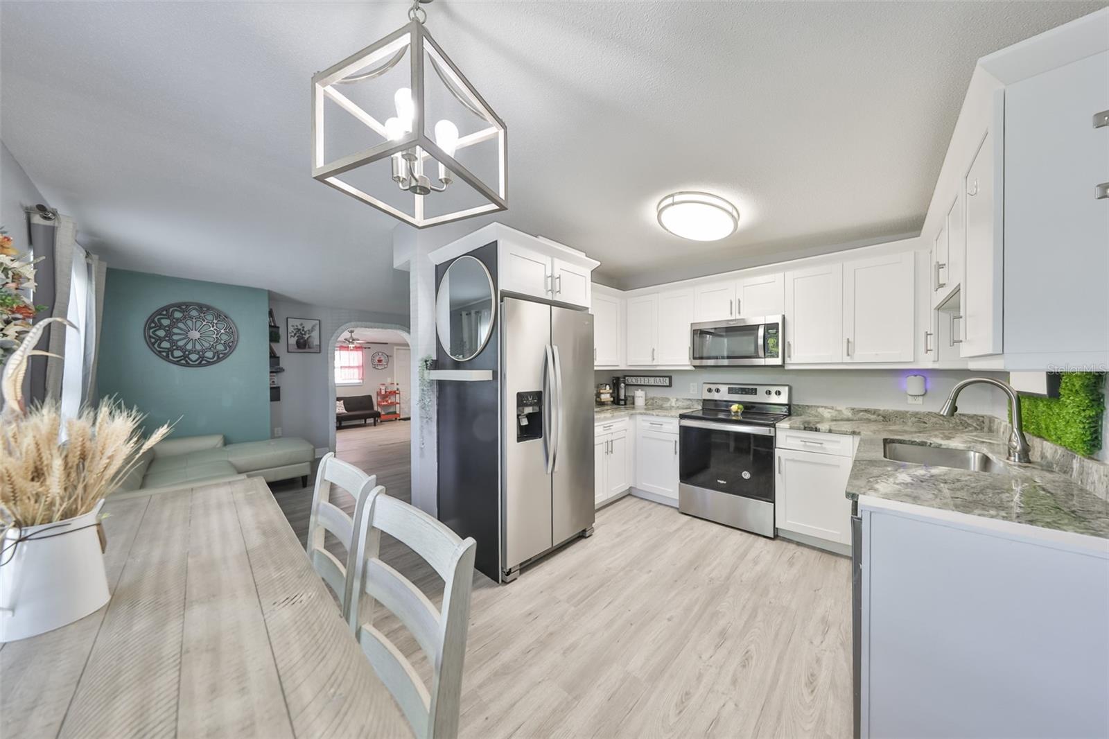 CRESTRIDGE 3RD ADD - Residential