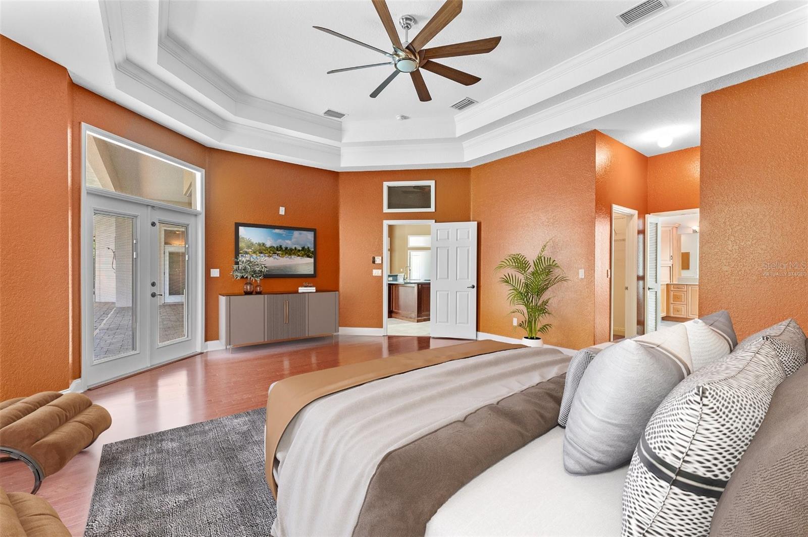 CHELSFORD HEIGHTS - Residential